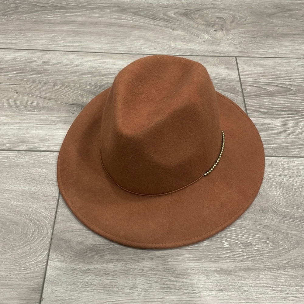 Wool target hat
